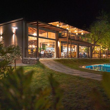 Hang Loose Cottage Hotel & Resort 4 Stelle Gizzeria Calabria Exterior photo